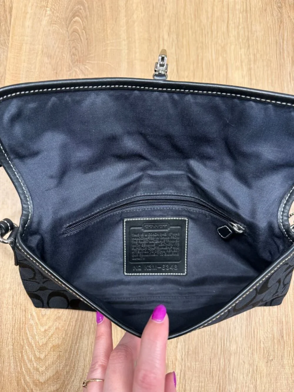 Y2K RARE Coach Signature Jaquard Clip Demi Flap Shoulder Baguette Handbag 6348